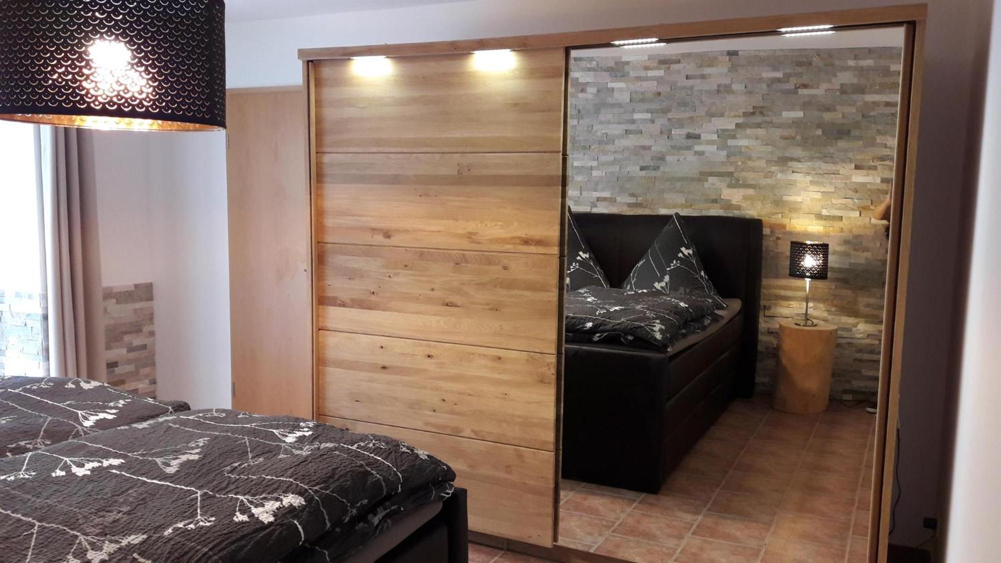 Altstadt Apartment *
